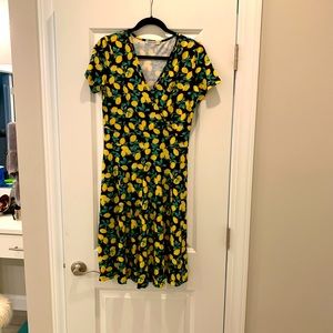 Totally fun lemon dress! Cotton knit size M
